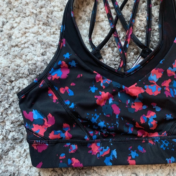 Lululemon Sports Bra - Picture 7 of 11